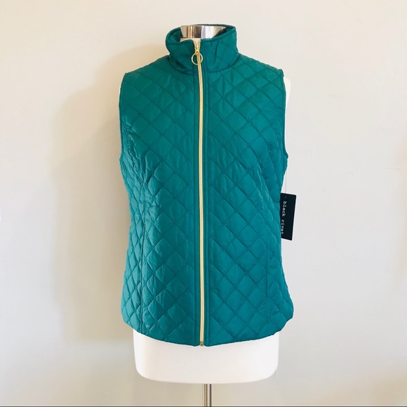 BLACK RIVET Quilted Puffer Vest in Evergreen - Picture 7 of 8